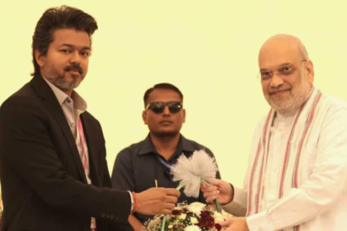 മണ്ഡല പുനർനിർണയം; അമിത് ഷായുമായുള്ള കൂടിക്കാഴ്ചയ്ക്ക് പിന്നാലെ നിലപാടിൽ നിന്ന് വിജയ് 'യൂടേൺ' അടിച്ചെന്ന് ഡിഎംകെ