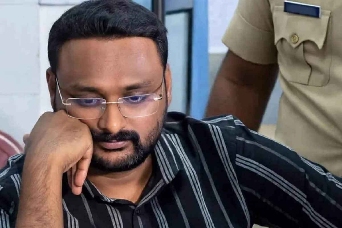 ആന്റോ അഗസ്റ്റിന്റെ വീട് നിർമിച്ചത് ചട്ടങ്ങൾ പാലിച്ചല്ലെന്ന് പഞ്ചായത്ത്