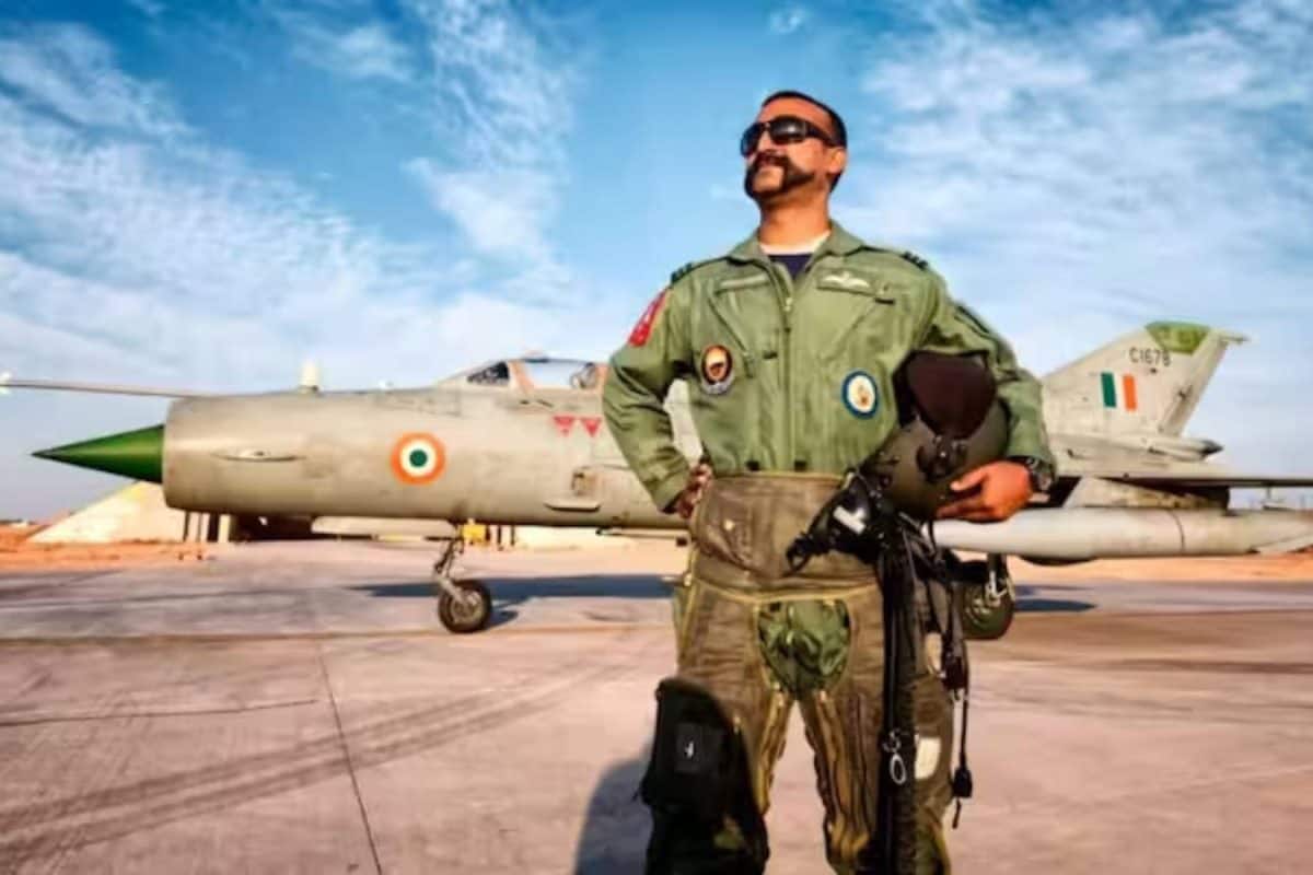 അഭിനന്ദൻ വർധമാൻ ഇനി യാത്രാവിമാനം പറത്തും; മലയാളിയുടെ ‘ഫ്ലൈ91’ കമ്പനിയിൽ ചേർന്നു