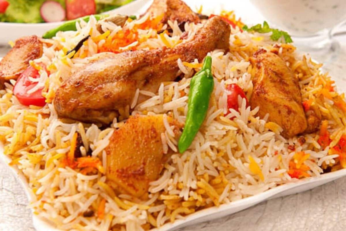 തമിഴ്നാട് സാമൂഹ്യനീതി ഹോസ്റ്റലുകളിൽ വിദ്യാർത്ഥികൾക്ക് ഇനി ചിക്കൻ ബിരിയാണി; ബീഫും വരും
