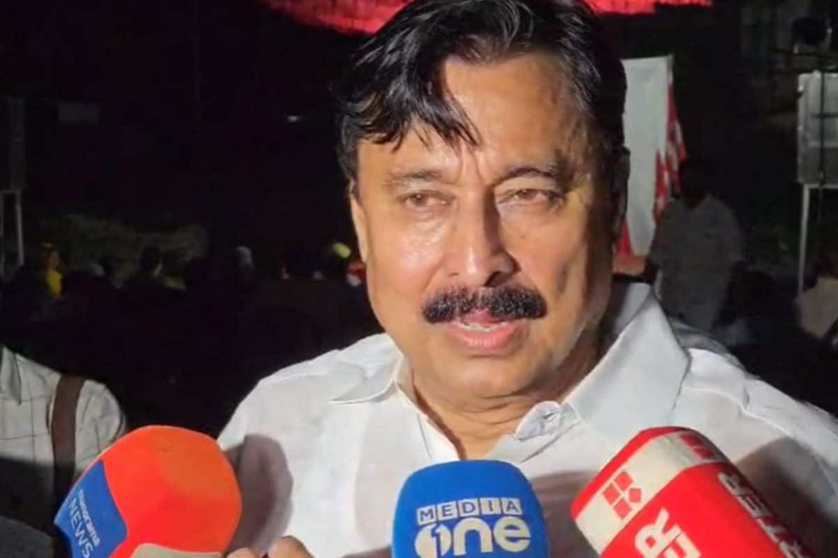 'പണം വാങ്ങി അർജന്റീന ചൈനയെയും പറ്റിച്ചു' കായിക സെക്രട്ടറിയുടെ റിപ്പോര്ട്ടിനെതിരെ മുൻമന്ത്രി വി അബ്ദുറഹിമാൻ