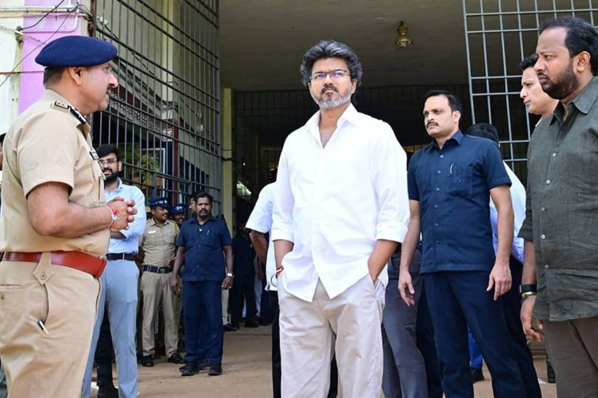 ചെന്നൈയിൽ 1200 കോടിയുടെ പുതിയ നിയമസഭാ- സെക്രട്ടറിയേറ്റ് സമുച്ചയവുമായി വിജയ് സർക്കാർ; പട്ടണപ്പാക്കത്ത് 25 ഏക്കർ ഭൂമി കണ്ടെത്തി