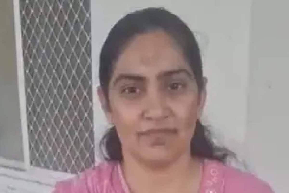 ജീവപര്യന്തം തടവുകാരെ സ്വന്തം ഫ്ലാറ്റ് വൃത്തിയാക്കാൻ കൊണ്ടുപോയ ജയിലർ കസ്റ്റഡിയിൽ