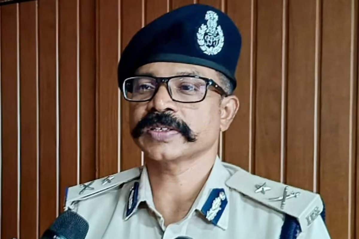 'ജഡ്ജി എന്നെ വിളിച്ചിട്ടില്ല; ഇതുപറയാൻ എനിക്കൊരു വേദി കിട്ടില്ല' 'ചേരാനല്ലൂരിൽ' മുൻ സിറ്റി പോലീസ് കമ്മീഷണർ കാളിരാജ് മഹേഷ് കുമാർ