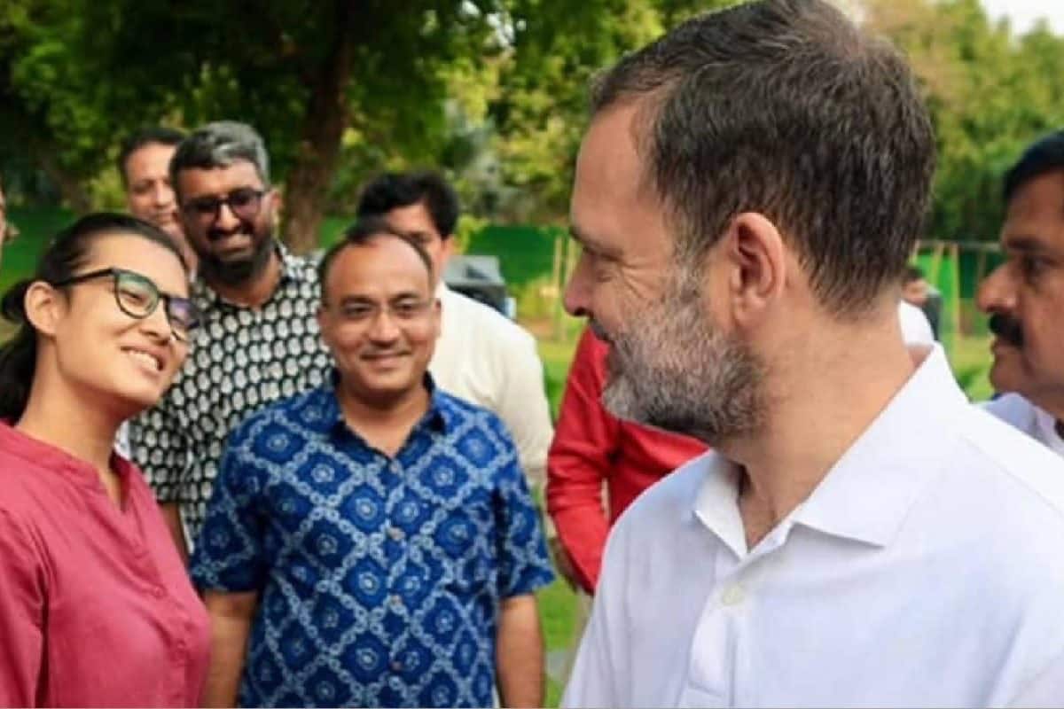 We The Chhottu 'ഞങ്ങളെ തവിടു കൊടുത്തു വാങ്ങിയതാണോ? നേഹ ബോറക്ക് അമിത പ്രാധാന്യം; എൻ എസ് യുവിൽ അതൃപ്തി