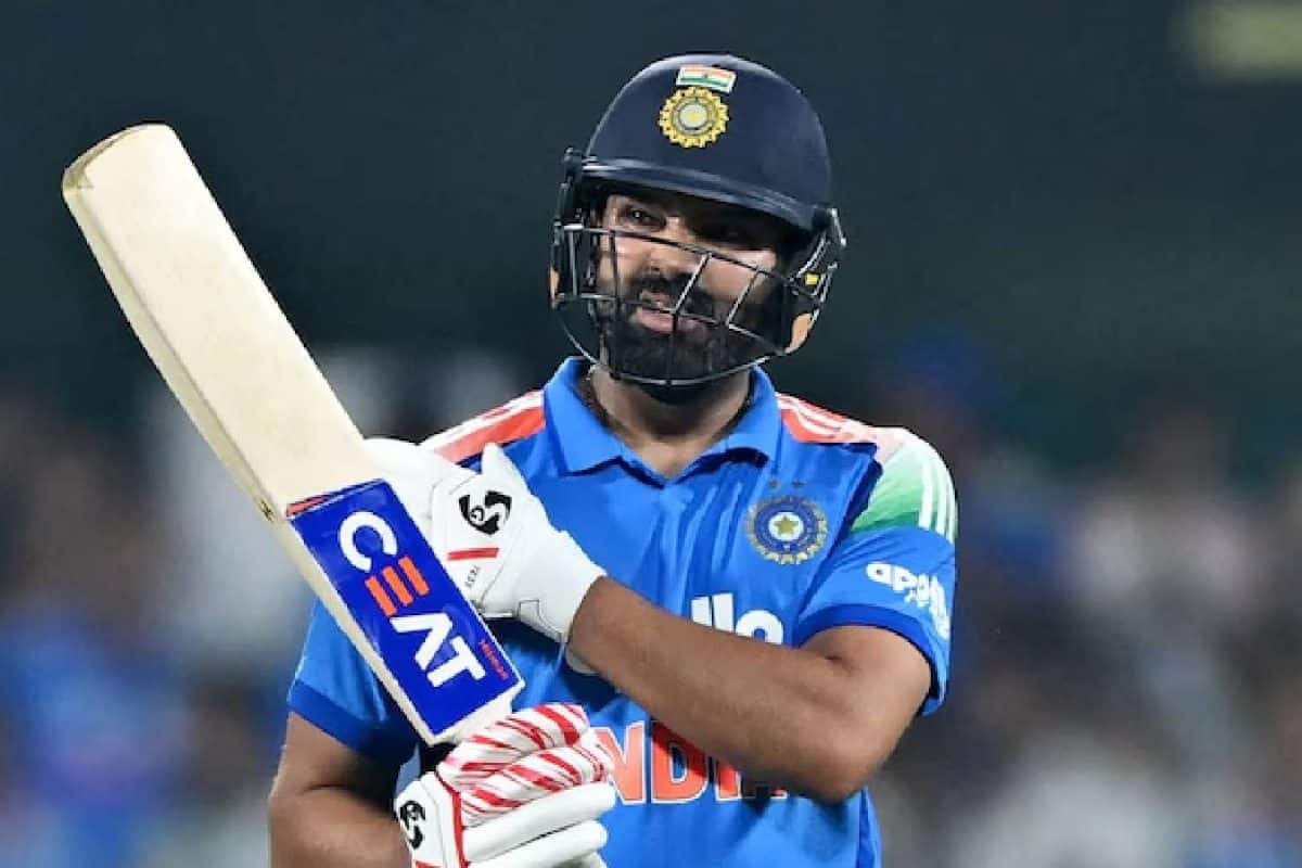 സച്ചിനെ മറികടന്ന് ഹിറ്റ്മാൻ! ഏകദിനത്തിൽ 12,000 റൺസ് നേടുന്ന രണ്ടാമത്തെ അതിവേഗ താരമായി രോഹിത് ശർമ്മ