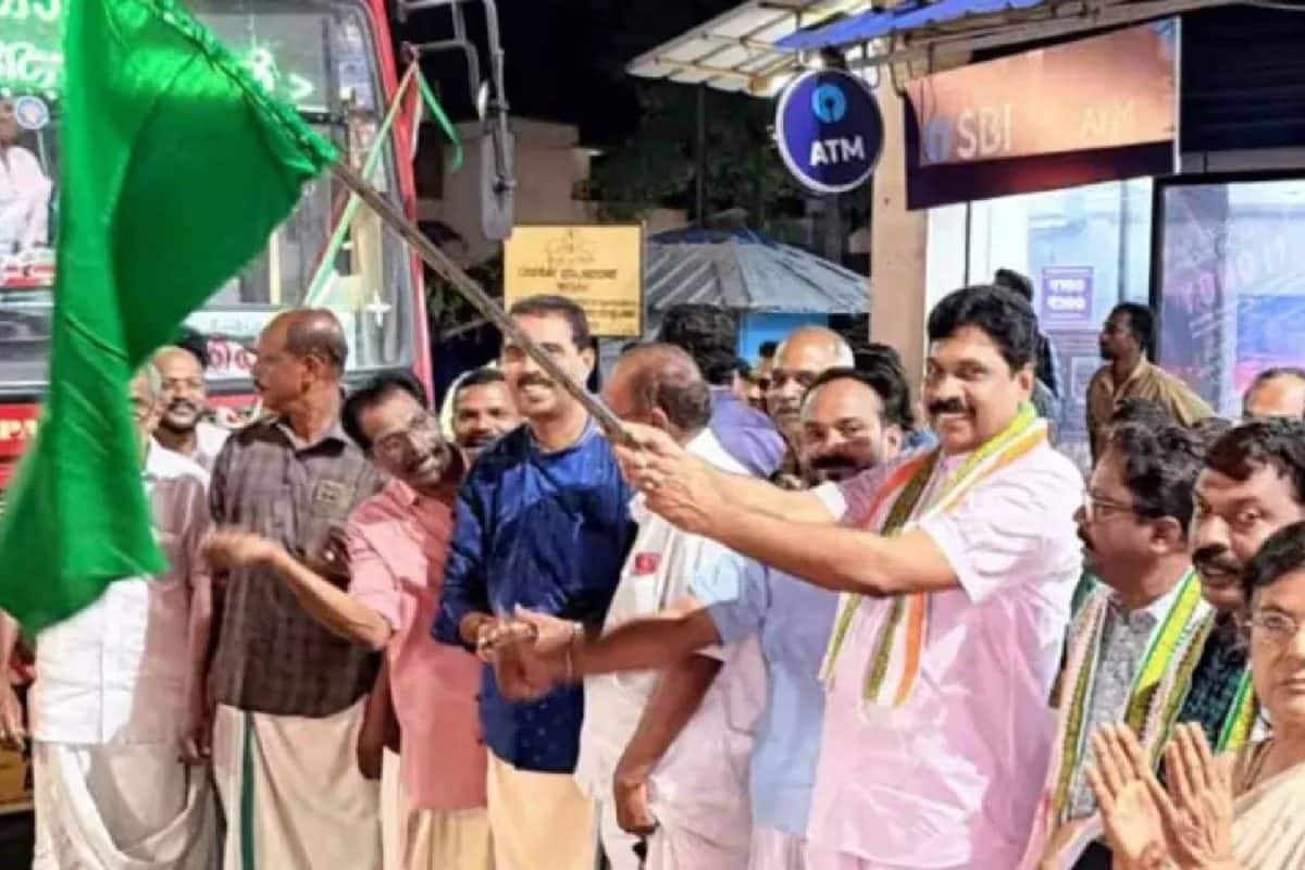 എംഎൽഎ എത്തിയില്ല; KSRTC ബസ് സർവീസ് ഉദ്ഘാടനം ചെയ്തത് മന്ത്രി ബിന്ദു കൃഷ്ണയുടെ ഭർത്താവ്