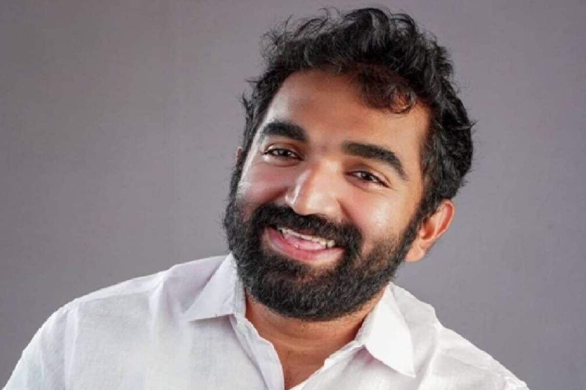 'പിതാവിനോട് അനീതി കാട്ടിയെന്നുവെച്ച് മറ്റുള്ളവരോട് കോൺഗ്രസ് അന്യായം കാണിക്കില്ല'; സി.എം.ആർ.എൽ. കേസിൽ ചാണ്ടി ഉമ്മൻ