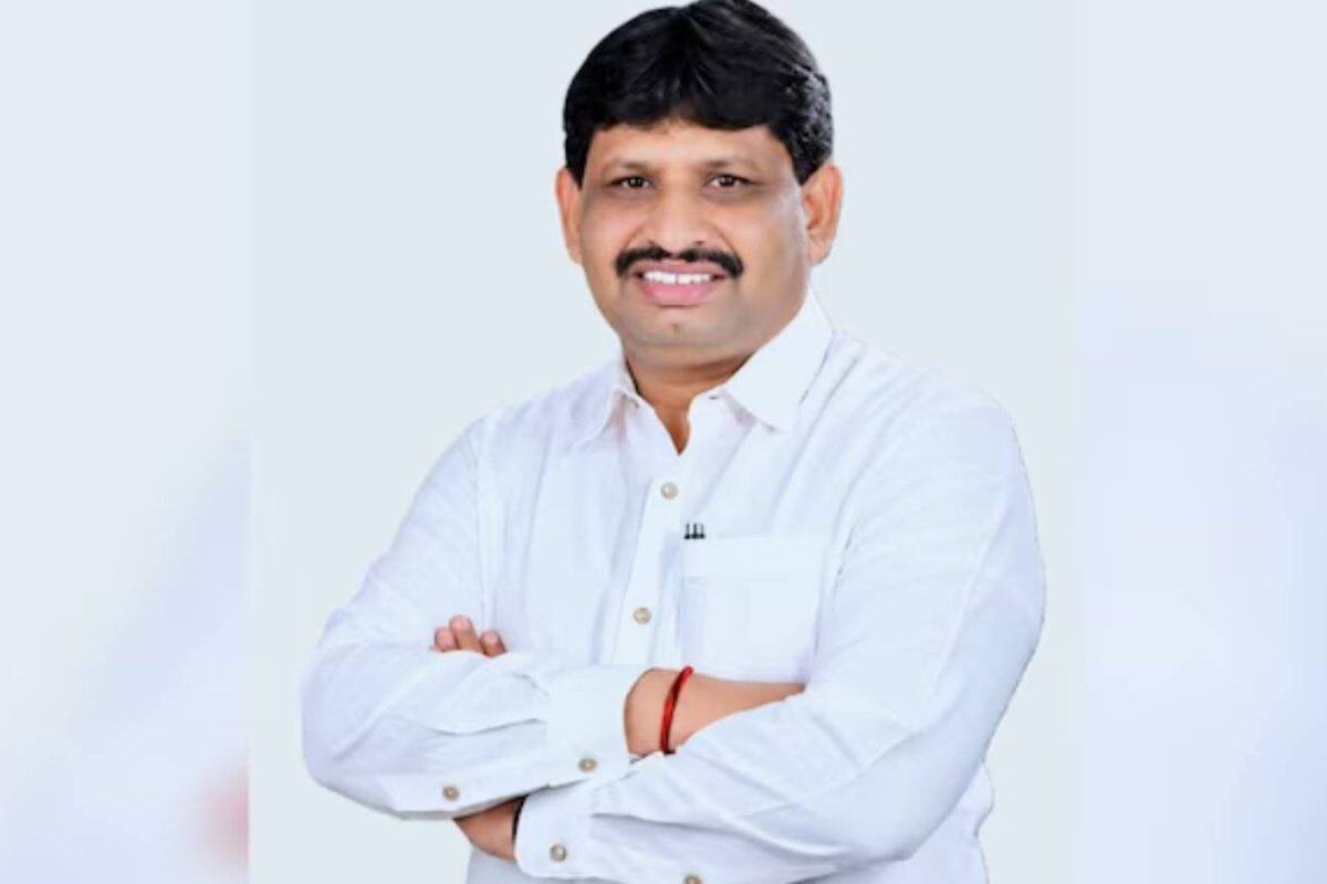 'മെഷീനെ പഴിച്ചിട്ട് കാര്യമില്ല സാർ'; കർണാടകത്തിൽ ബാലറ്റ് പേപ്പർ വോട്ടെടുപ്പിലും കോൺഗ്രസിന് തിരിച്ചടി