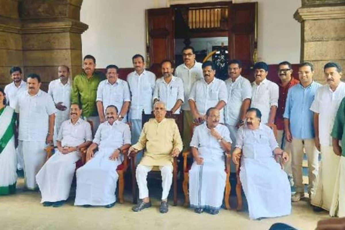 സാമ്പത്തിക പ്രതിസന്ധിക്കിടെ മന്ത്രിമാർക്കും പേഴ്സണൽ സ്റ്റാഫിനും ആപ്പിൾ ഐ പാഡ്; ഏഴു കോടി ചെലവിൽ 480 എണ്ണം