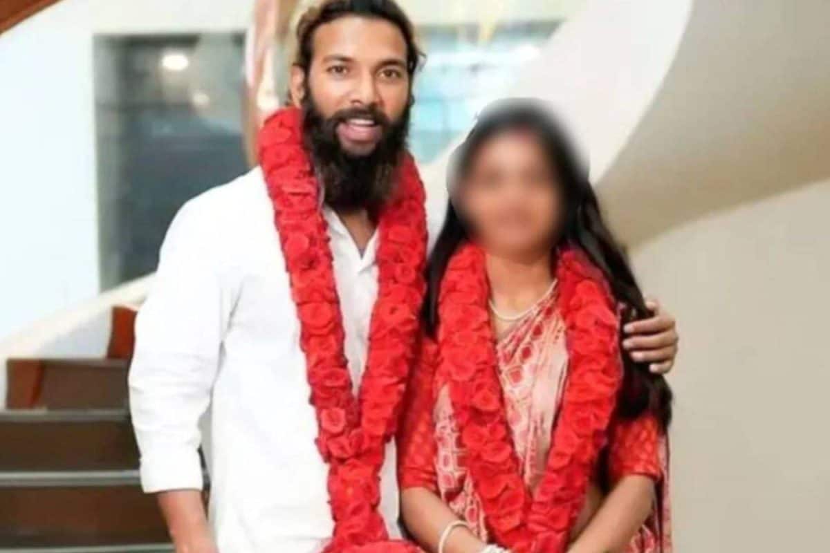 ജനനത്തീയതി: കുംഭമേള വൈറൽ പെൺകുട്ടിയെ കേൾക്കാതെ തീരുമാനമെടുക്കരുത്; നടപടി ഹൈക്കോടതി റദ്ദാക്കി