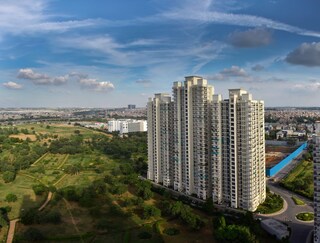 Multi story DLF residential flats with park in moti nagar, New Delhi India. Copyright (c) 2021 NareshSharma/Shutterstock.