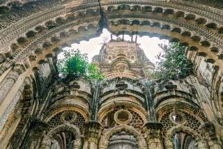Temple in Navlakha Palace campus also known as Rajnagar Palace, is a royal Brahmin palace in the town of Rajnagar, Bihar. Bihar tourism site. Copyright (c) Sanket_Mishra / Shutterstock