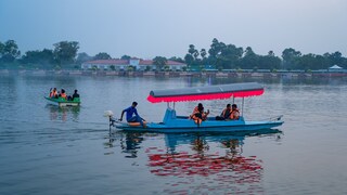 Sikara boat ride inside the Mithila haat located in Bihar, India: November 03 2024 Copyright (c) Arnav Pratap Singh / Shutterstock