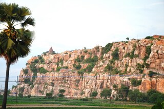 Bada Pahar is a historical tourist destination located in Bihar Sharif of the Indian state of Bihar. The traditional name of Bihar Sharif is Udantpuri. Copyright (c) 2024 Raj_10/Shutterstock.