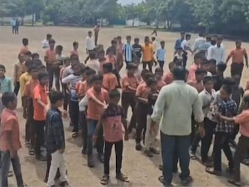 अहमदनगरमध्ये लव्ह जिहादची भीती, मुलींची शाळा बंद