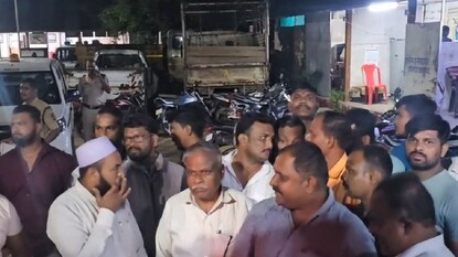 अहमदनगरमध्ये धर्मांतराचा क्लास?