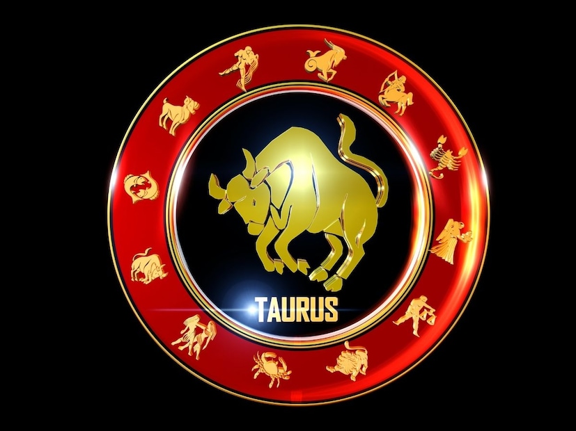वृषभ (Taurus) : आज मंगळवारचा दिवस सकारात्मक ऊर्जा आणि नवीन शक्यतांचा दिवस आहे. कामाच्या ठिकाणी तुमच्या नेतृत्वक्षमतेची प्रशंसा केली जाईल. त्यामुळे तुम्हाला पुढे जाण्याची संधी मिळेल. आज आर्थिक बाबतीत सावध राहण्याची गरज आहे. छोटी, महत्त्वाची गुंतवणूक करा. अनावश्यक खर्च टाळा. आरोग्याची काळजी घ्या. काही वेगळ्या प्रकल्पावर काम करत असलात, तर त्यामध्ये पुढे जा. प्रिय व्यक्तींसह वेळ व्यतीत केल्यानं मानसिक शांतता मिळेल.Lucky Number: 11
Lucky Color: Black
