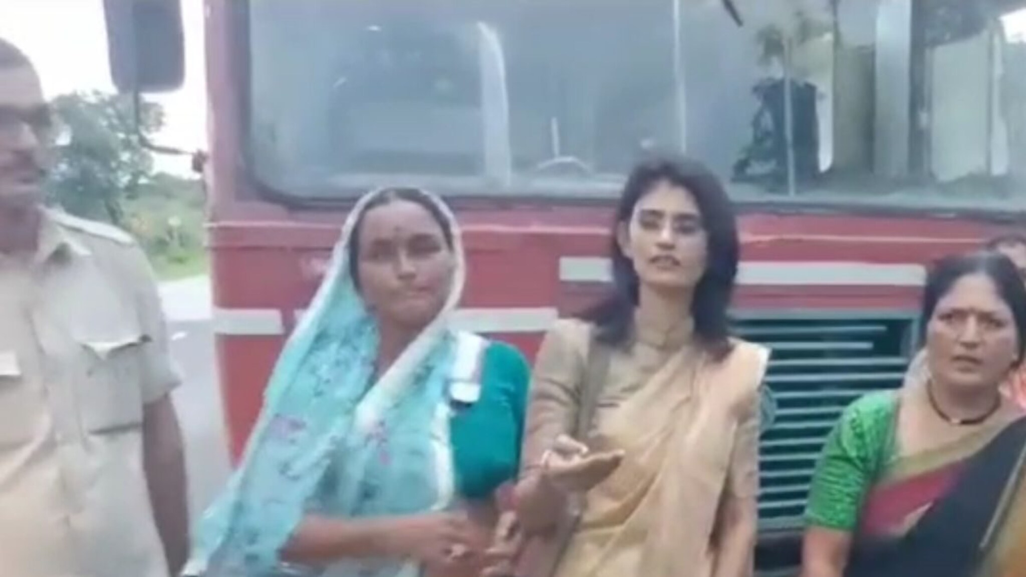 धावत्या एसटीचा रॉड तुटला; चालकाच्या सतर्कतेमुळे 50 प्रवासी थोडक्यात वाचले