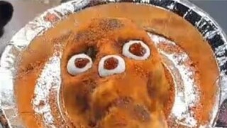 या खोपडी पिझ्झाची किंमत 120 रुपये आहे.