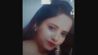 तेव्हा आत बसलेल्या 12 वर्षीय मुलीने आणि 5 वर्षीय मुलाने घडलेला सर्व प्रकार पोलिसांना सांगितला.