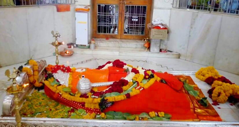 भद्रा मारुती हे संभाजीनगर जिल्ह्यातील खुलताबाद तालुक्यामध्ये आहे. शहरापासून 19 किलोमीटर अंतरावर ती भद्रा मारुतीचे मंदिर आहे. या मारुतीचे वैशिष्ट्य म्हणजे येथील मूर्ती शयनावस्थेत आहे. तसेच मारुती नवसाला पावणारा आहे, असं देखील म्हटलं जातं.