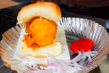 पावसात घ्या या 6 गरमागरम आणि मसालेदार वडापावचा आस्वाद, ठिकाण आहे?
