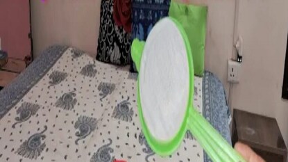 किचन जुगाड (फोटो - युट्यूब व्हिडीओ ग्रॅब) किचन जुगाड (फोटो - युट्यूब व्हिडीओ ग्रॅब)