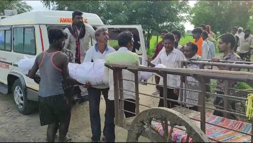 पारधी बेड्यापासून ग्रामीण रुग्णालय अंदाजे 10 ते 15 किलोमीटर आहे. तर सेवाग्राम रुग्णालय गाठण्यासाठी तब्बल 50 ते 55 किलोमीटरचा प्रवास करावा लागतो. मात्र मुख्य रस्त्यांपर्यंतच्या कच्च्या रस्त्यामुळे रुग्णालयापर्यंत वेळेत पोहोचणं कठीण होतं. त्यामुळे बऱ्याचदा वाटेतच रुग्ण दगावतो.