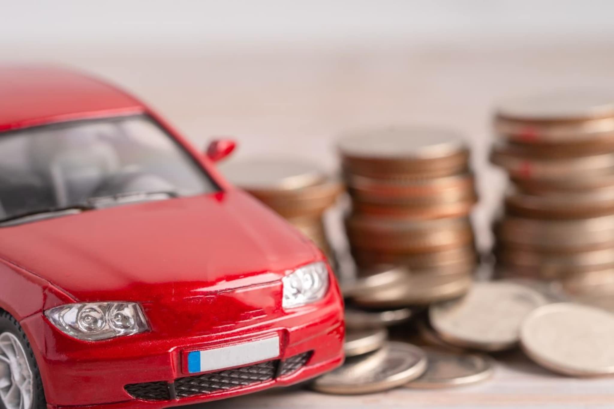 Cars Under 5 Lakhs: 5 लाखांपेक्षा कमी किंमतीत सर्वात भारी कार; मायलेजही जबरदस्त