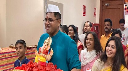 यावेळी छान साग्रसंगीत उत्सव पार पडला. यावेळी छान साग्रसंगीत उत्सव पार पडला.