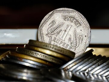 धनदेवता कुबेर मंत्राचा जप केल्यानं होतो लाभ! कधीही रिकामी राहत नाही तिजोरी