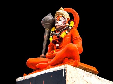 हनुमानांच्या 12 नावांचे वेगळं महत्त्व आहे