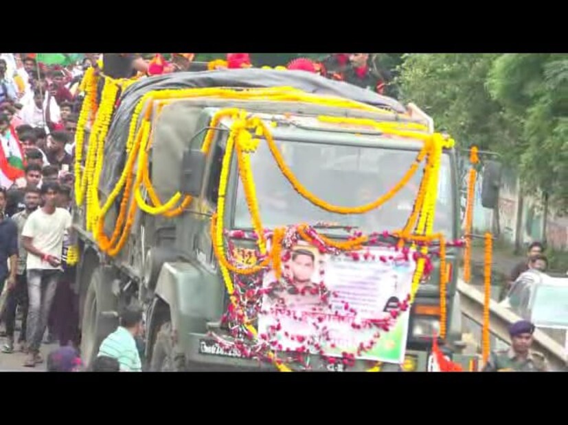 सुरेश हुकलाल नागपुरे यांचे पार्थिव गोंदिया शहरात आले असता त्या पार्थिव जवळ येऊन हजारो लोकांनी येऊन श्रद्धांजली वाहिली. त्यांच्यावर मूळगावी अंत्यसंस्कार होणार आहेत