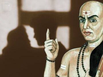 चाणक्यनीती : असं ठिकाण जिथं महिला-पुरुषांनी रात्री क्षणभरही थांबू नये, नाहीतर...
