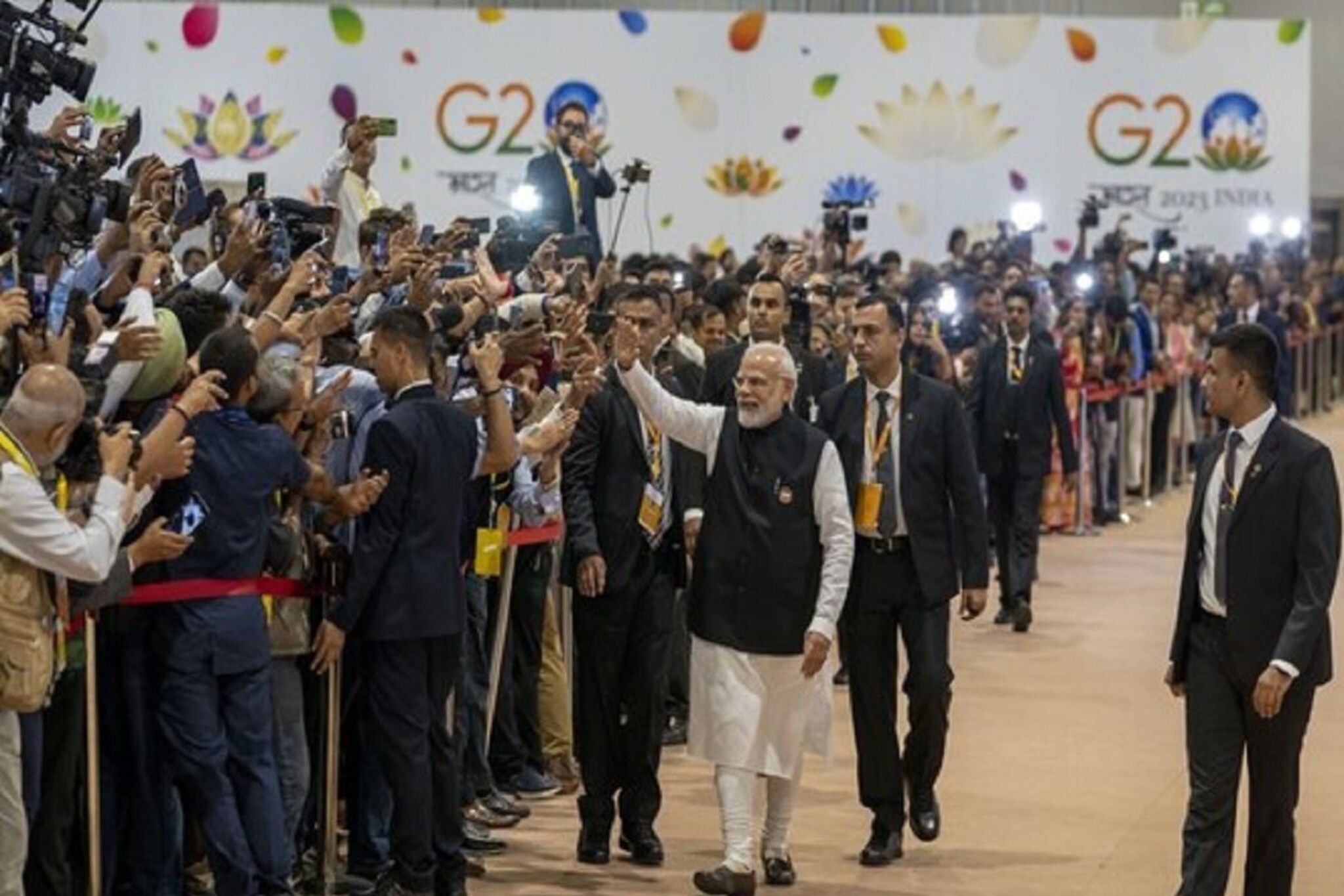 मोदींनी आपल्या नेतृत्व क्षमतेने वाढवली देशाची विश्वासार्हता! अशक्य ते झालं शक्य