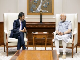 पंतप्रधान नरेंद्र मोदी पंतप्रधान नरेंद्र मोदी