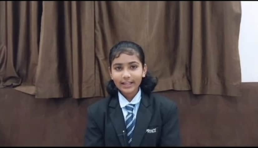 शिक्षक कन्या असणाऱ्या तेजश्रीची अवघ्या 12 वर्षी अमेरिकेची अवकाश संशोधन संस्था नासाच्या अभ्यास दौऱ्यासाठी निवड झालीय. तिच्या या यशाबद्दल तिच्यावर कौतुकाचा वर्षाव होतोय.