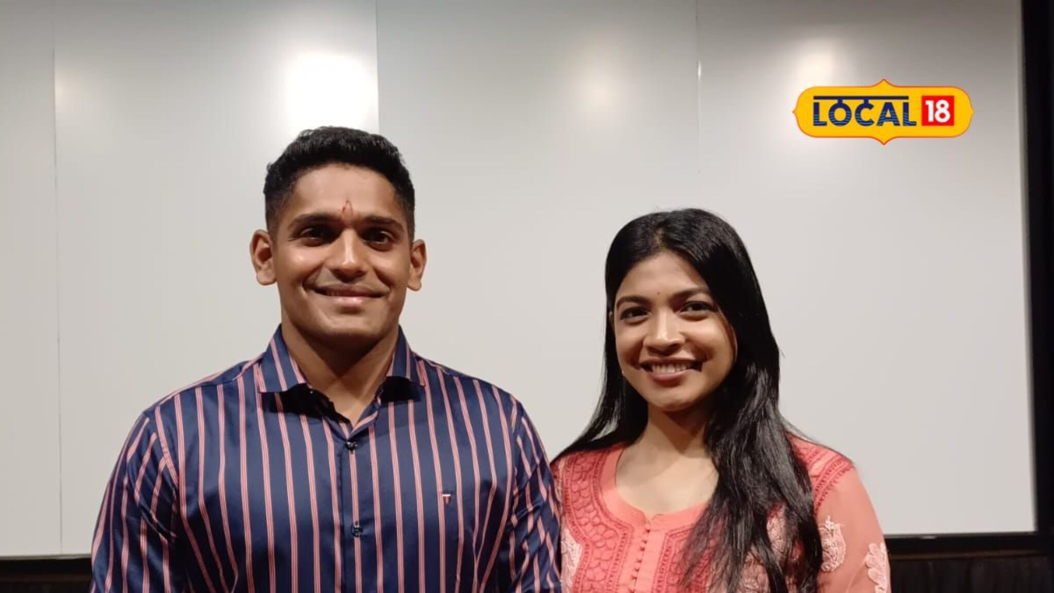 कशी झाली नभाची भेट, IPL स्टार तुषार देशपांडेनं सांगितली Love Story