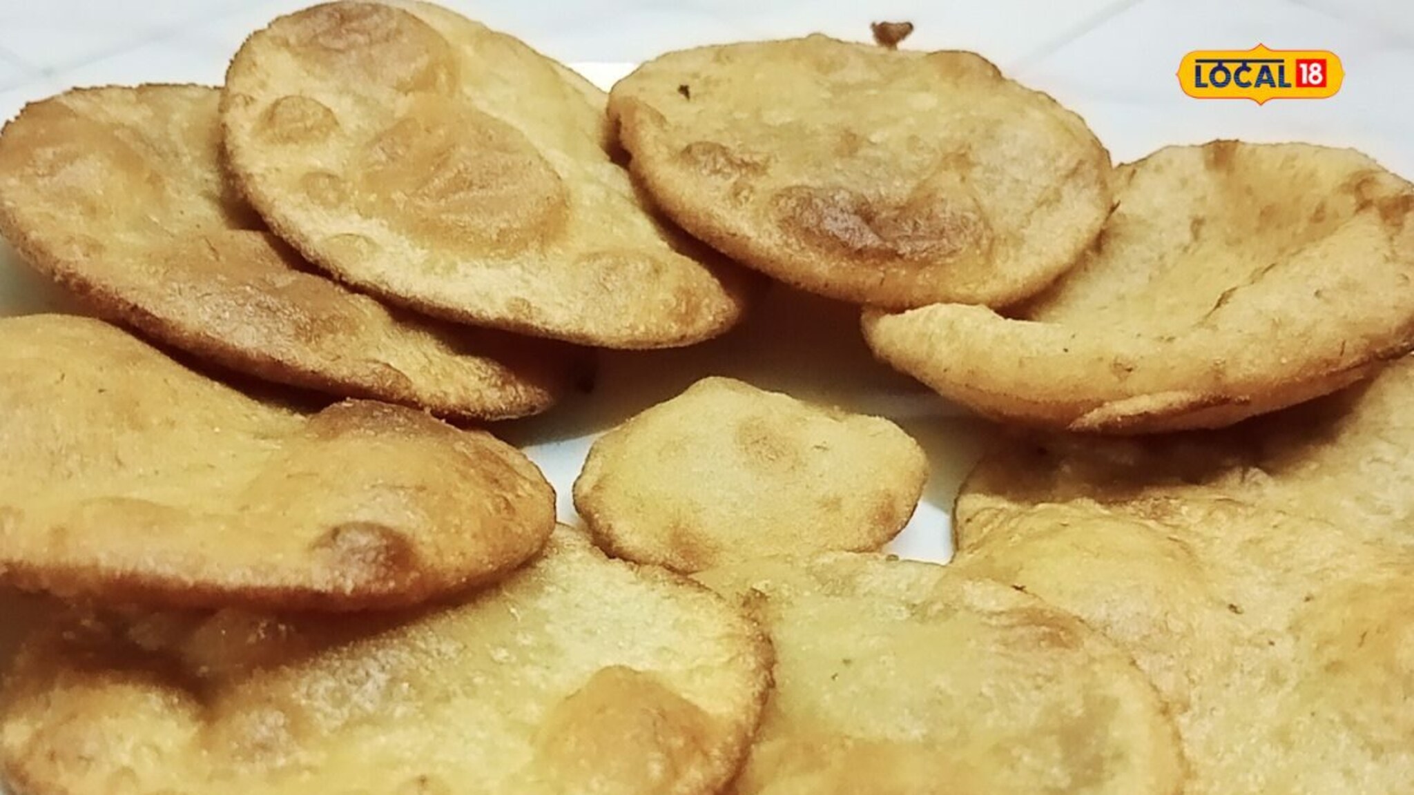 केळीपासून बनवा उपवासाची भन्नाट रेसिपी; बनवण्याची सोपी पद्धत पाहा