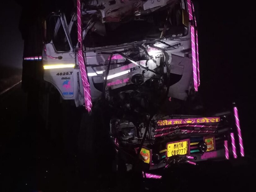 देवरी शहरातून गेलेल्या या राष्ट्रीय महामार्गावर वाढत्या अपघातांना रोखण्यासाठी उपयायोजना कराव्यात अशी मागणी प्रवाशांकडून केली जातेय.