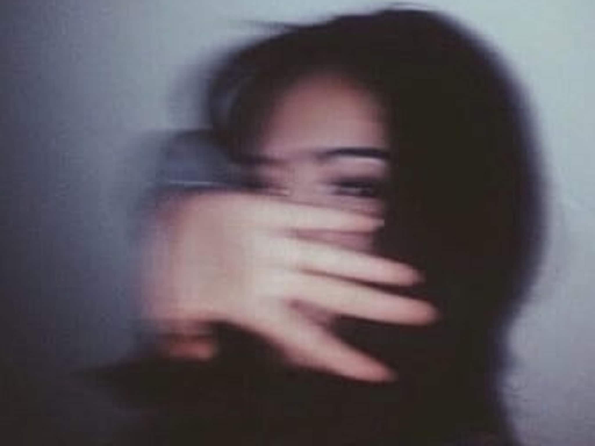 Crime News : चिपळूणमध्ये दहावीत शिकणाऱ्या मुलीसोबत घडलं भयंकर, निर्जन स्थळी आढळली बेशुद्धावस्थेत