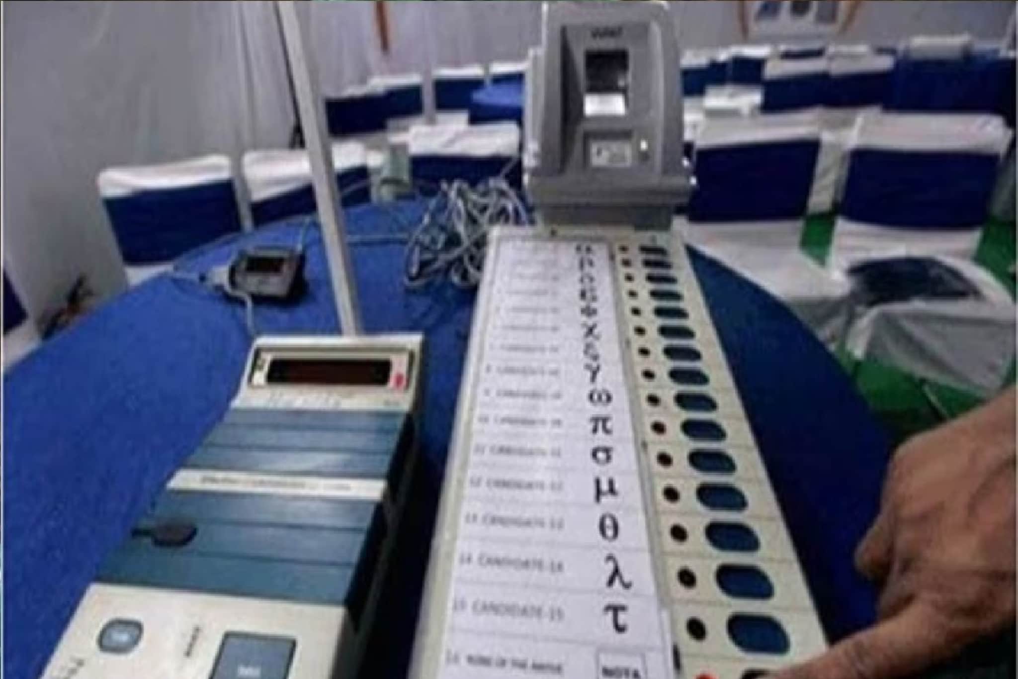 EVM हॅक होऊ शकते का? एलॉन मस्कच्या दाव्यात किती तथ्य?