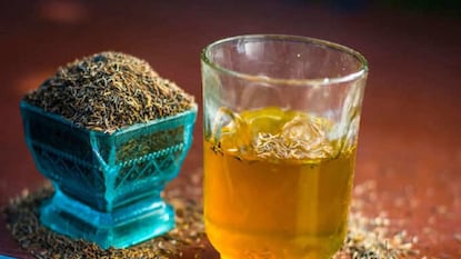 जीरे पाणी पिण्याचे फायदे जीरे पाणी पिण्याचे फायदे