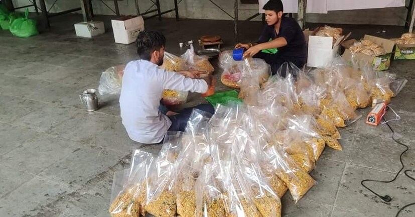 आत्मनिर्भर दिवाळी अंतर्गत महा एनजीओ फेडरेशन यांच्यावतीने क्लीन सायन्स अँड टेक्नॉलॉजी लि. यांच्या सीएसआर अंतर्गत 5 हजार कुटुंबांना दिवाळी फराळ वाटप करण्यात येत आहे.