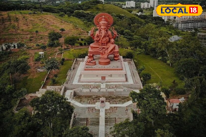  जुन्या -मुंबई महामार्गालगत सोमाटणे फाटा येथे सह्याद्रीच्या डोंगररांगांत सरला बसंतकुमार बिर्ला यांच्या संकल्पनेतून 72 फूट उंचीची भव्य गणेशमूर्ती साकारण्यात आली आहे. तिचे वजन 1 हजार टन असून ती जगातील सर्वाधिक वजन असलेली गणेशमूर्ती म्हणून ओळखली जाते.