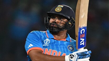 अर्धशतकाच्या उंबरठयावर रोहित शर्माची विकेट