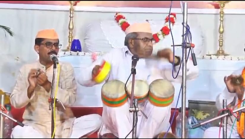 सप्त खंजिरीच्या माध्यमातून समाजप्रबोधन करणारे भाऊसाहेब थुटे यांना आतापर्यंत अनेक पुरस्कारांनी सन्मानित करण्यात आले आहे. त्यातच आता महाराष्ट्र शासनाच्या सांस्कृतिक विभागाच्या या लोककला पुरस्काराची भर पडली असून समाजातून त्यांच्यावर शुभेच्छांचा वर्षाव सुरू आहे.