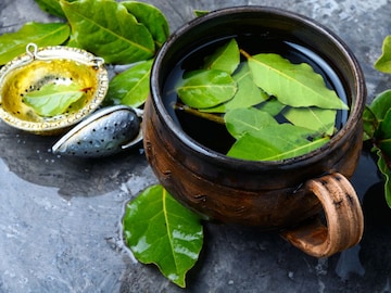 'या' सुगंधित पानांमध्ये लपलाय गंभीर आजारांवरील उपचार, कॅन्सरची रिस्कही करते कमी