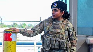 तरुणी घरातून पळाली आणि थेट देशाच्या सेवेत दाखल!